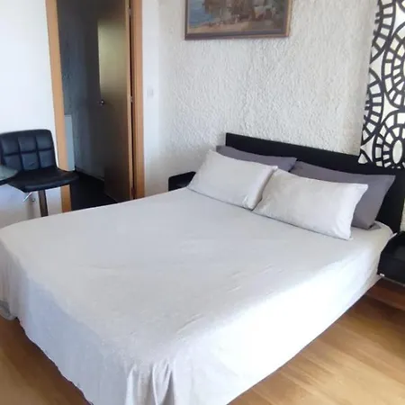 El Escullos Country house *